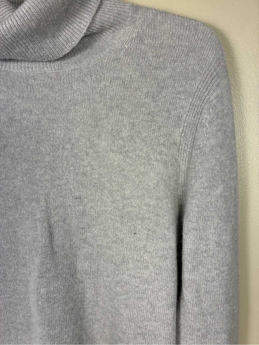 Saks Fifth Avenue 100% Cashmere Funnel Neck Sweater - Picture 3 of 11